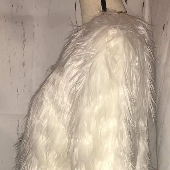 #SOLD!# NWT LAST ONE ! TAN FAUX FUR JACKET M/L - Picture 7 of 8